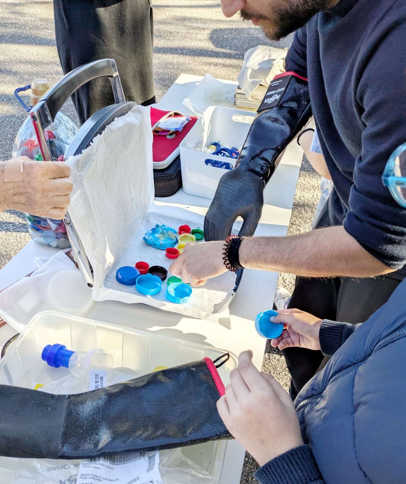 Precious Plastic — plastics and recycling